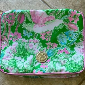 Lilly Pulitzer Putting Green Poppyland Packing Cube